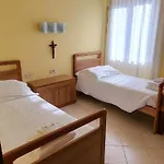 La Casa Di Nazareth Rom
