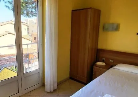 拉卡萨帝拿撒勒酒店 2* 罗马