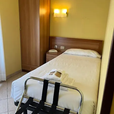 فندق La Casa Di Nazareth روما