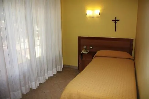 La Casa Di Nazareth Szálloda Róma